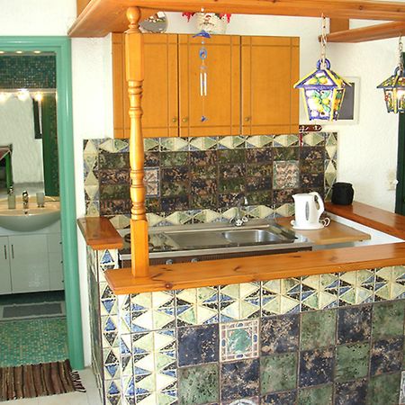 Finiki View Hotel Apartments Extérieur photo